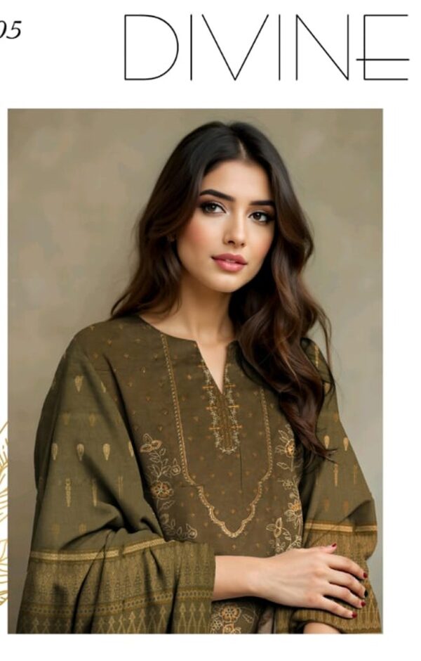 EMBROIDERED LAWN 3 PC