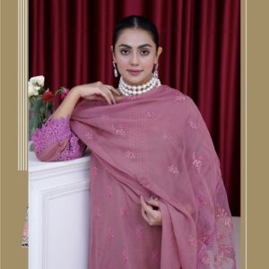 AGHOSH BY BIN SAJJAD UNSTITCHED EMBROIDERED 3 PC LAWN BANA DORA - Image 3