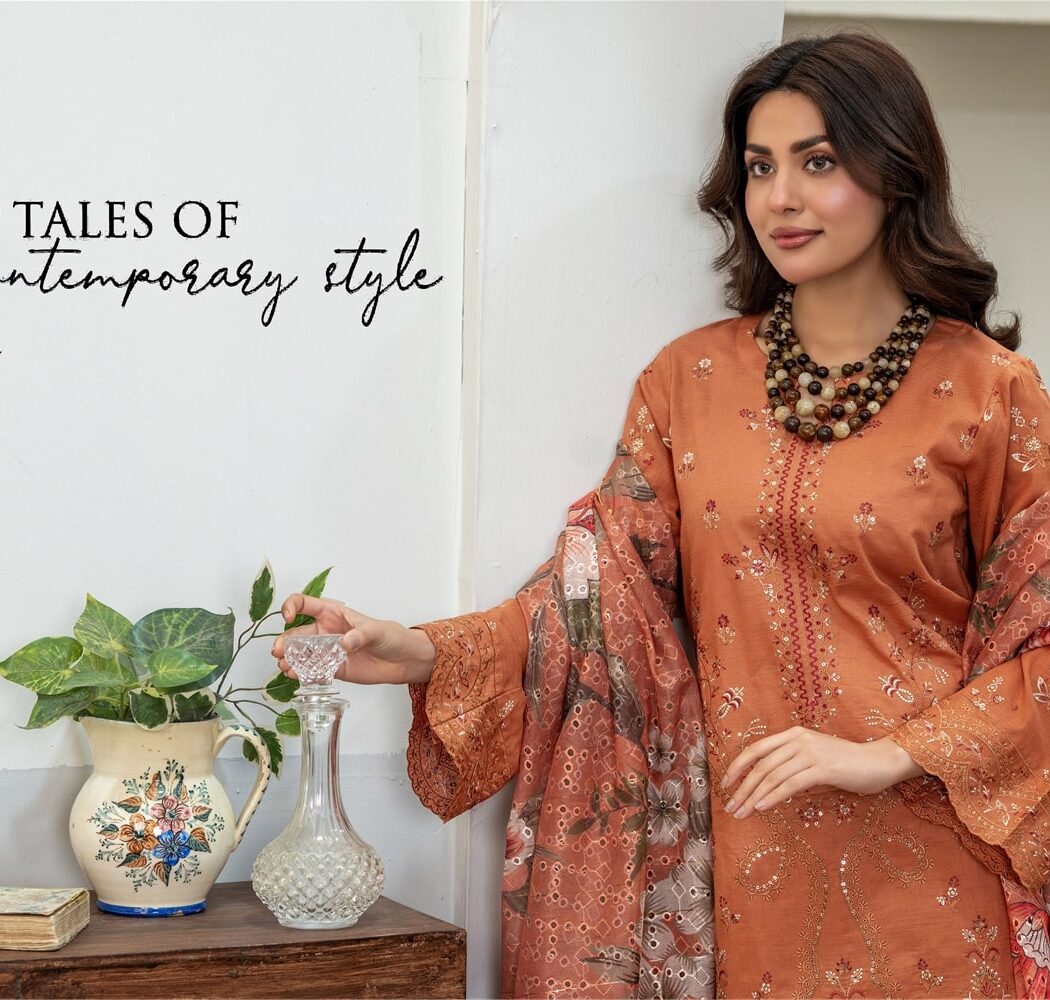 EMBROIDERED LAWN 3 PC